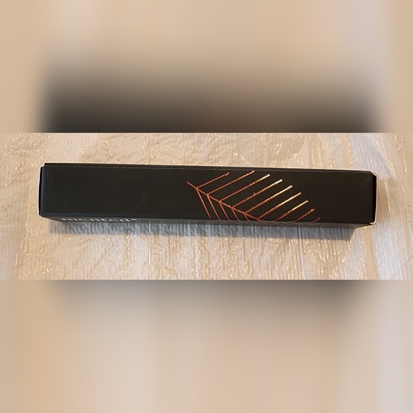 MINTED Blacker the Berry Liquid Lipstick BENIFITS CHARITY - Picture 8 of 9